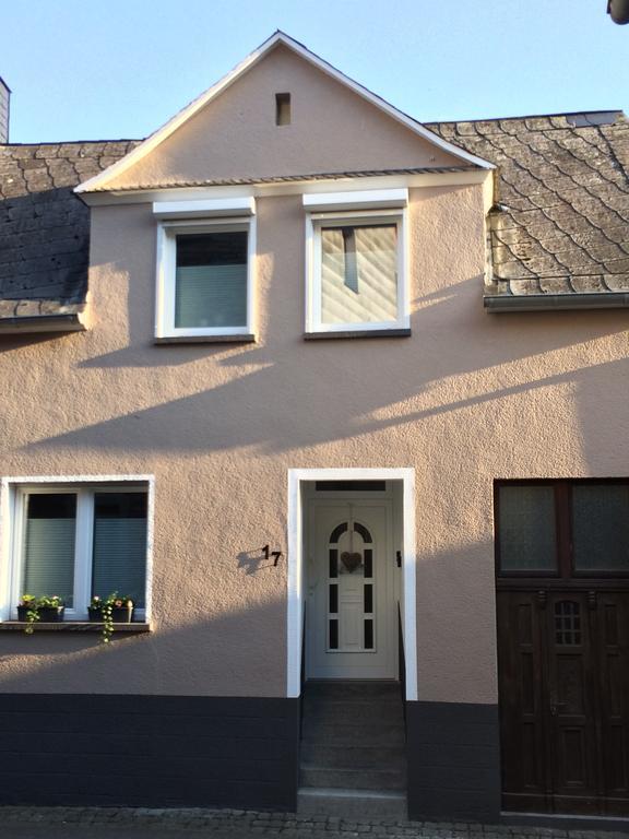Ferienwohnung Ambiente II Und III Klotten Exterior photo